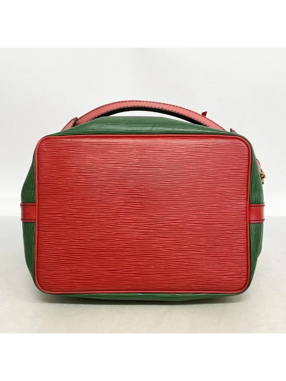 Louis Vuitton Shoulder Bag Epi Petit Noe Borneo Green Castilian
